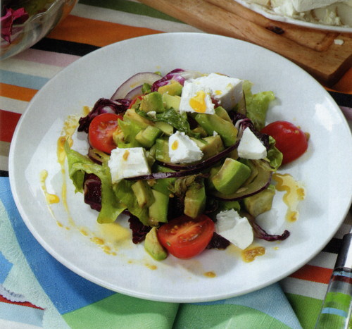 салат с авокадо и сыром рецепт с фото